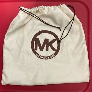 Michael Kors storage travel bag